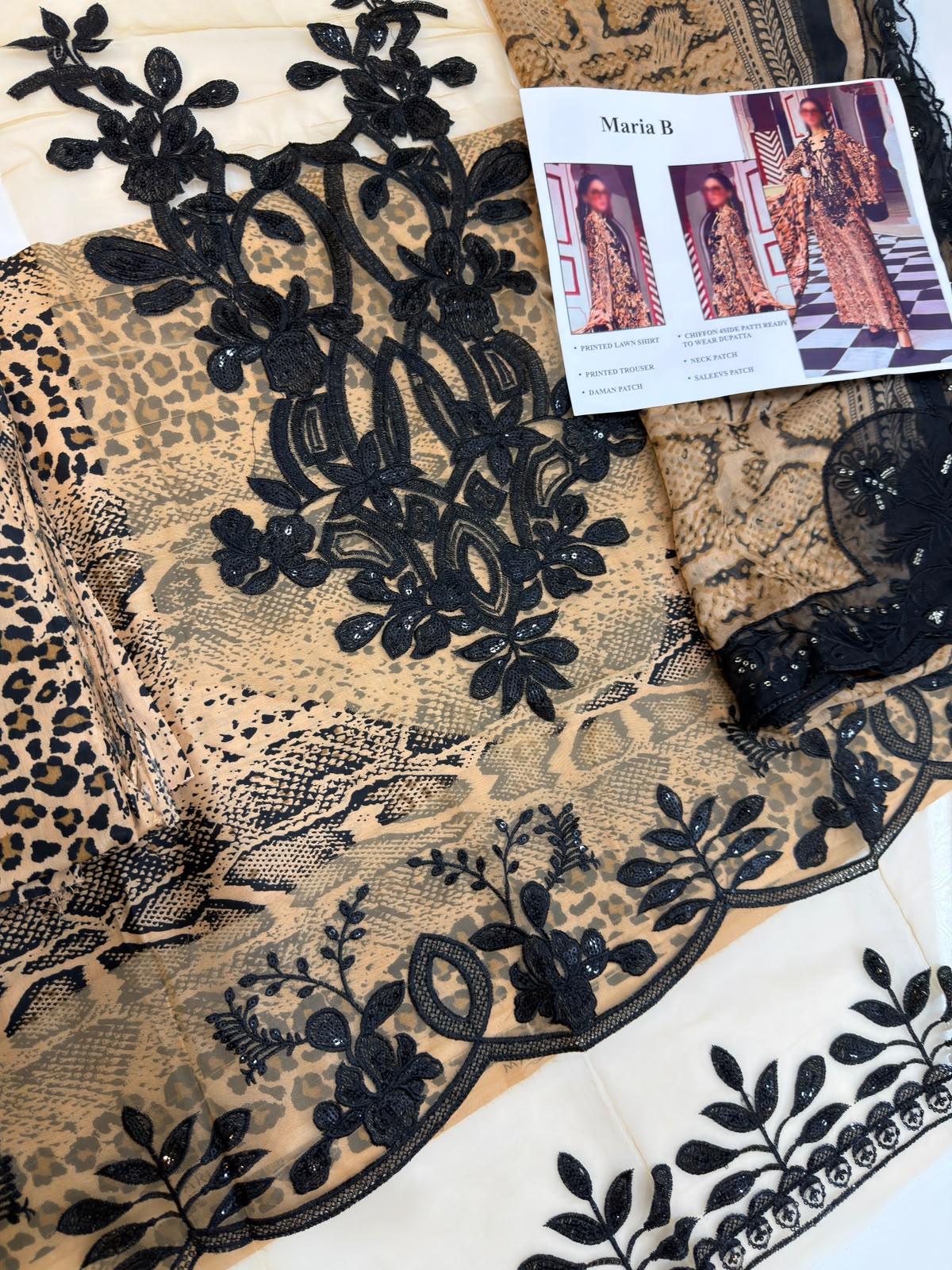 Maria B lawn Embroidery 3 piece Unstitched order code (Af-25)