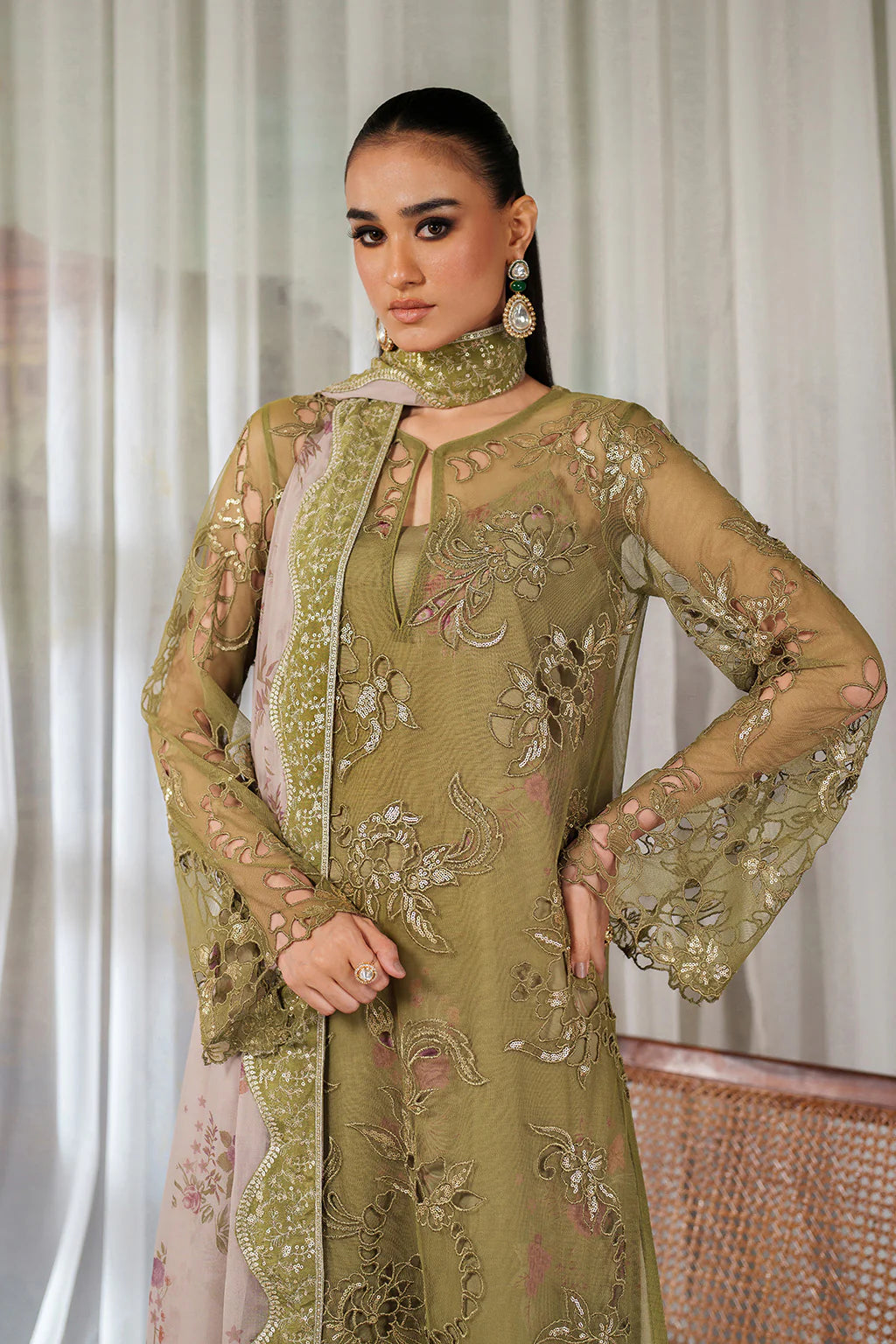 Iznik lawn Embroidery 3 piece Unstitched (Order Code:  Af-31)