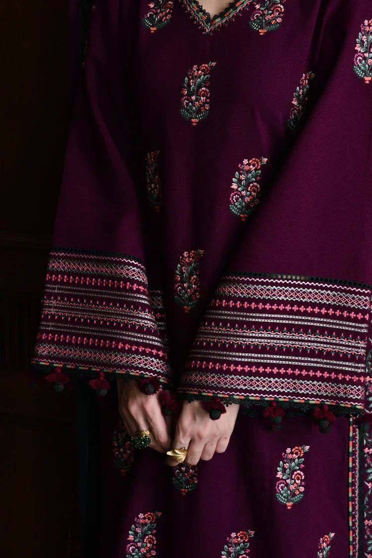 Winter Dhanak Embroidered 3-Piece Unstitched Suit