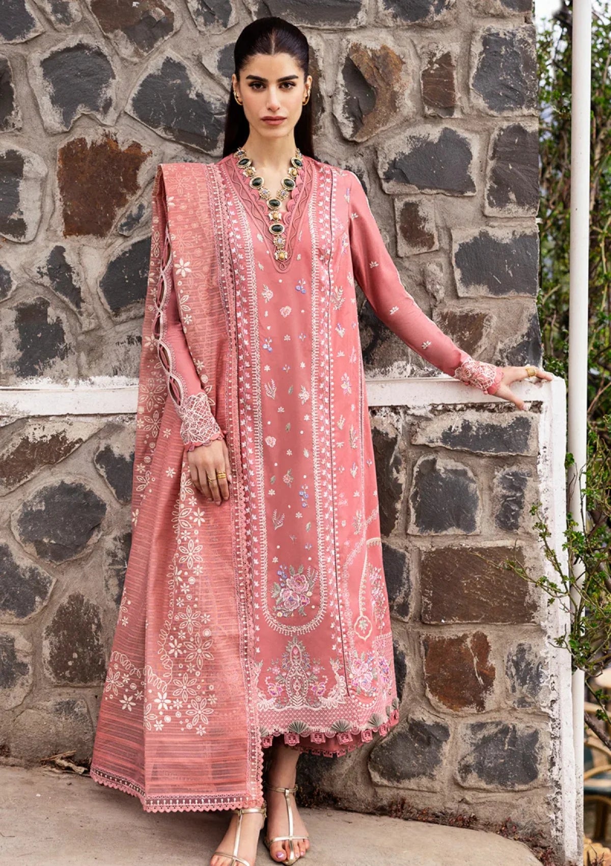 Qalamkar Dhanak Embroidered 3-Piece Suit with Embroidered Shawl