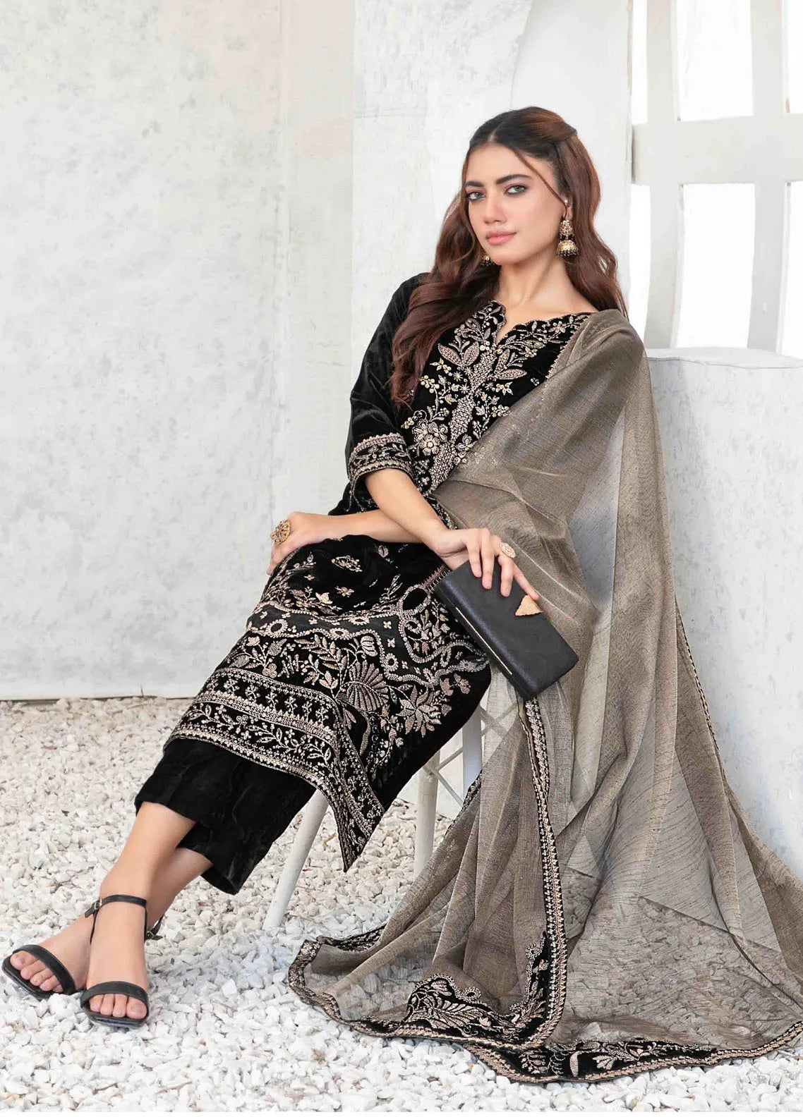 Tawakkal Velvet Embroidered 3-Piece Suit with Silk Dupatta